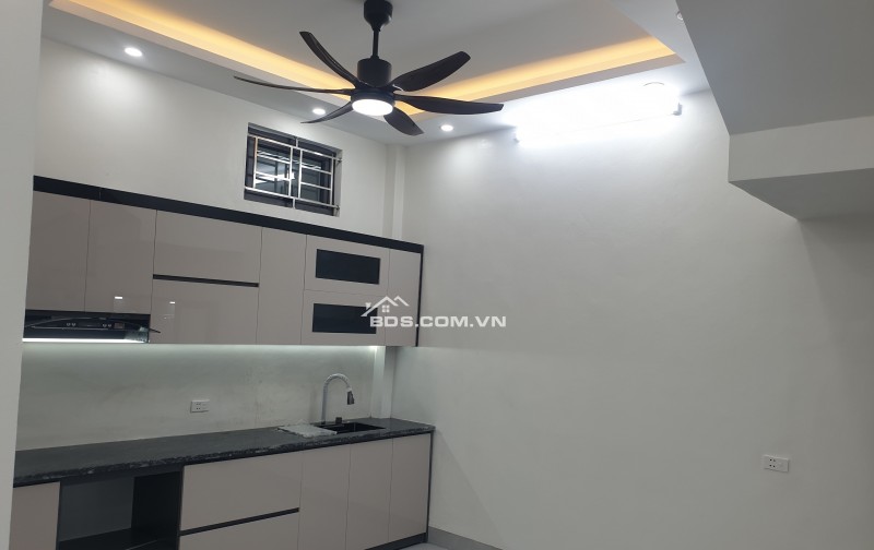 BÁN NHÀ ĐẸP 2.85 TỶ 3 TẦNG 54M2 ( TÂY NAM ) NGÕ TRƯỜNG CHINH