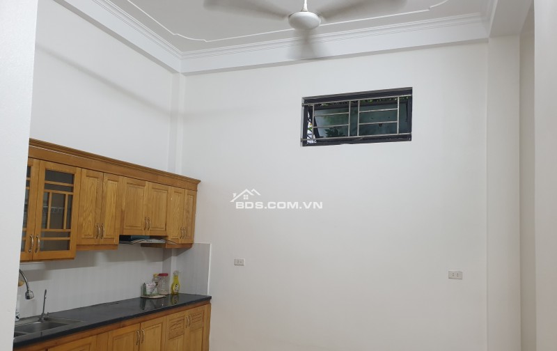 BÁN NHÀ ĐẸP 2.28 TỶ 3 TẦNG 52M2 ( ĐÔNG BẮC ) NGÕ TRẦN THÁI TÔNG