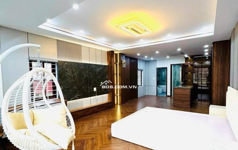 Bán Nhà Lô Góc, Ô TÔ Bát Khối, Long Biên 79m, 8 tầng, mt 5.1m, giá 21.1 tỷ.