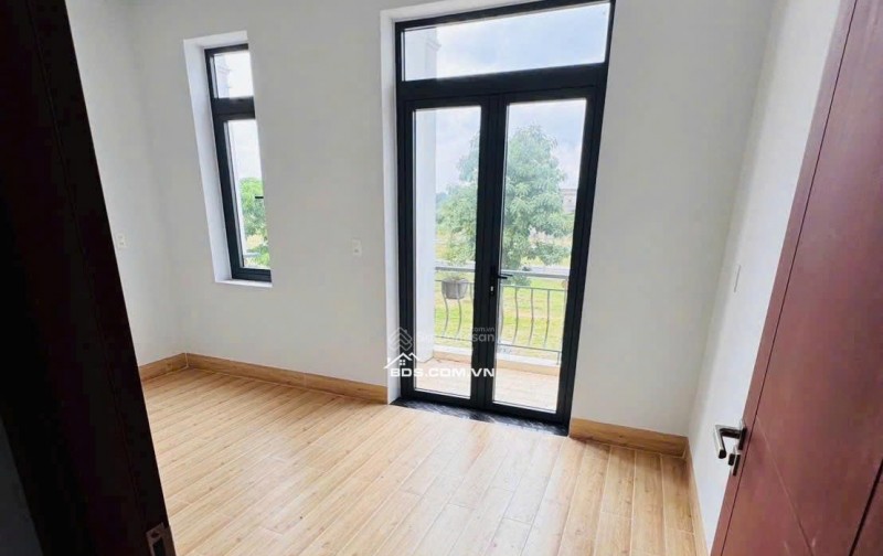 Shophouse Giá Sốc Từ 700 Triệu – Mua Hôm Nay, Đón Lợi Nhuận Ngày Mai