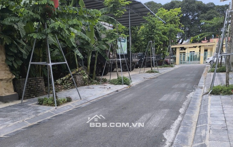 Bán Lô đất 115m2 - Làn 2 KĐT Nguyên Khê - Đông Anh - Hà Nội. Giá 95tr/m2