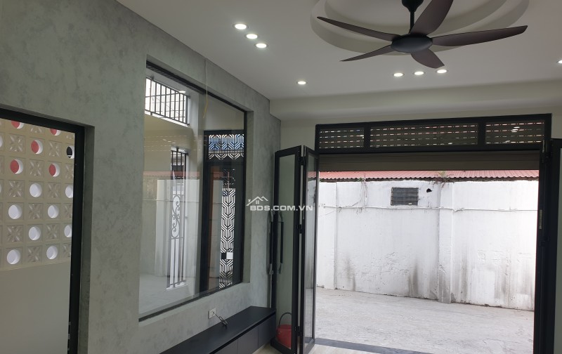 BÁN NHÀ ĐẸP 3.2 TỶ 3 TẦNG 46M2 Ô TÔ CHẠY THÔNG NGÕ TRẦN BÍCH SAN