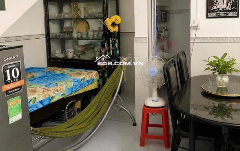 Bán nhà 1 lầu đúc kiên cố Hẻm 1206 Huỳnh Tấn Phát, P. Tân Phú Q7