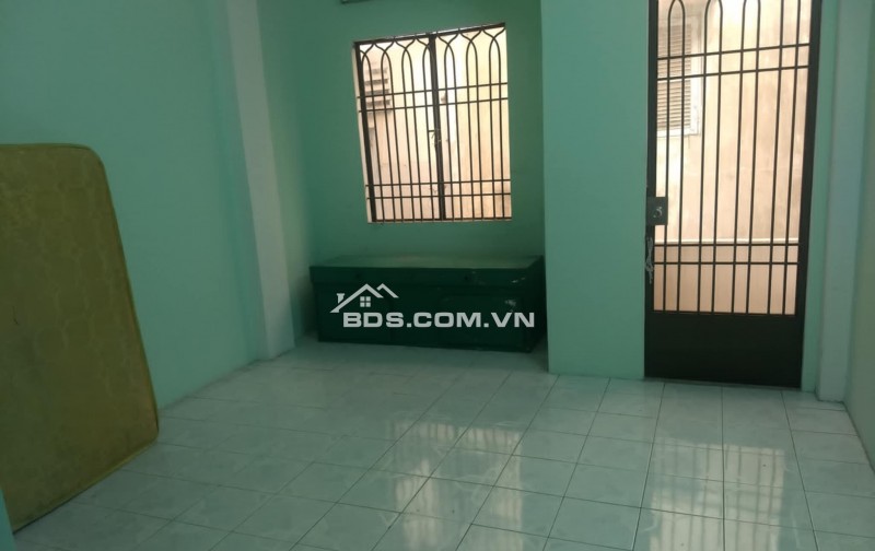 Cần cho thuê nhà hẻm nguyên căn Nguyễn Tri Phương 68m2 , 2 phòng nghủ