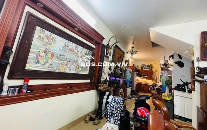 Bán nhà Ngõ 146 Đường 19/5  văn quán Hà Đông DT 65m2, 3 Tâng, MT 5.14m Giá 13.6 tỷ