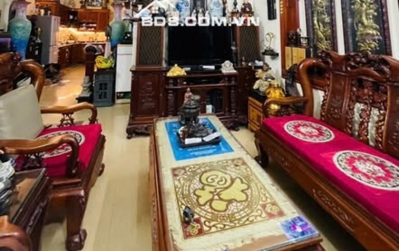 Bán nhà Ngõ 146 Đường 19/5  văn quán Hà Đông DT 65m2, 3 Tâng, MT 5.14m Giá 13.6 tỷ