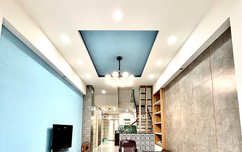 Nhà đường Hoà Bình(Tân Phú)