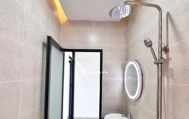  CHỈ 800 TRIỆU SỞ HỮU NGAY NHÀ ĐẸP SỔ RIÊNG – NGANG 4.8M, DÀI 26M CUỐI ĐƯỜNG ĐỒNG KHỞI!