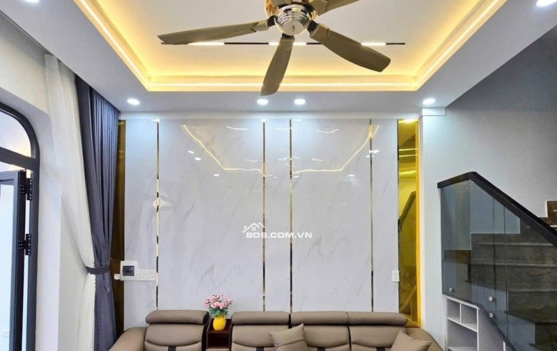  CHỈ 800 TRIỆU SỞ HỮU NGAY NHÀ ĐẸP SỔ RIÊNG – NGANG 4.8M, DÀI 26M CUỐI ĐƯỜNG ĐỒNG KHỞI!
