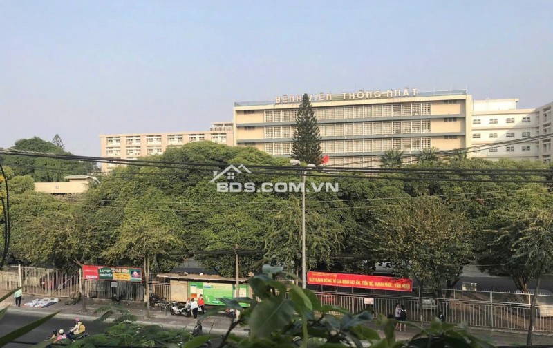 Bán nhà VỊ TRÍ ĐẸP HXT ngang 5.3m 122m2 CMT8 KD buôn bán gần BV Thống Nhất sát 19 tỷ.