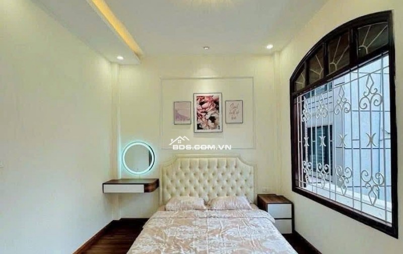 Bán Nhà Trương Định, Hoàng Mai 35m, 4 tầng, mt 4.6m, giá 7,85 tỷ.