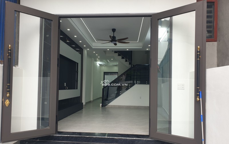 BÁN NHÀ 87 MẶT ĐƯỜNG THANH BÌNH 3 TẦNG 108M2 SÂN ĐỂ 2 Ô TÔ GIÁ 4.2 TỶ