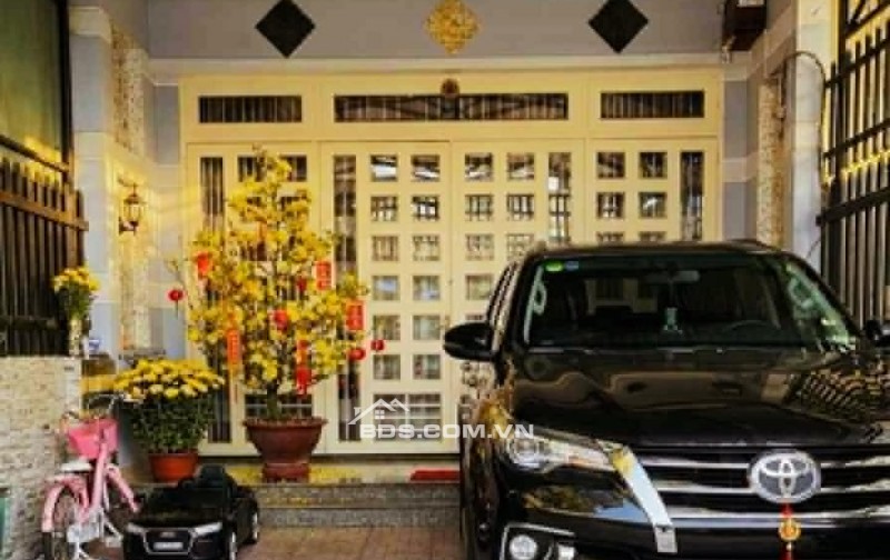 Nhà phố đẹp Lái Thiêu - Ngang 5m - 90m2 – Nhỉnh 4,5 Tỷ - Đường xe tải  - ÔTô ngủ trong nhà