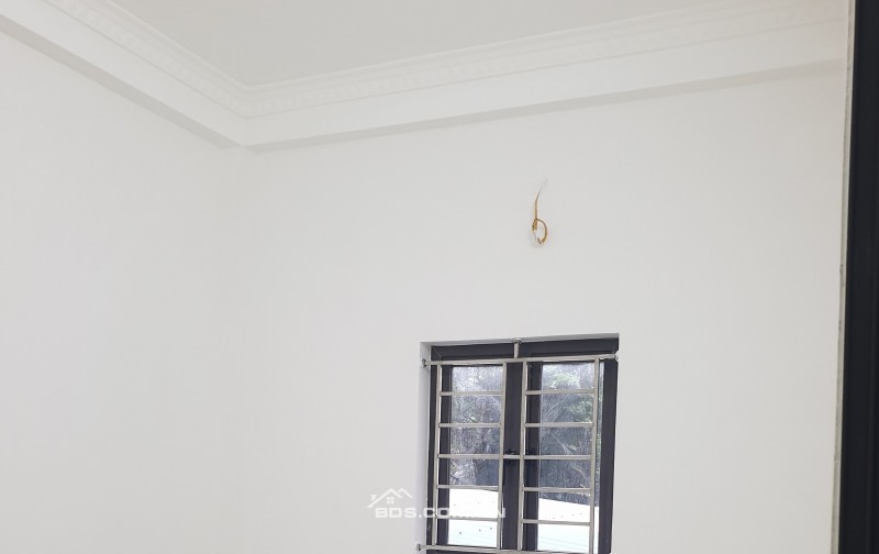 BÁN NHÀ ĐẸP GIÁ RẺ 1.55 TỶ 2.5 TẦNG 38M2 ( TÂY NAM ) NGÕ VĂN CAO
