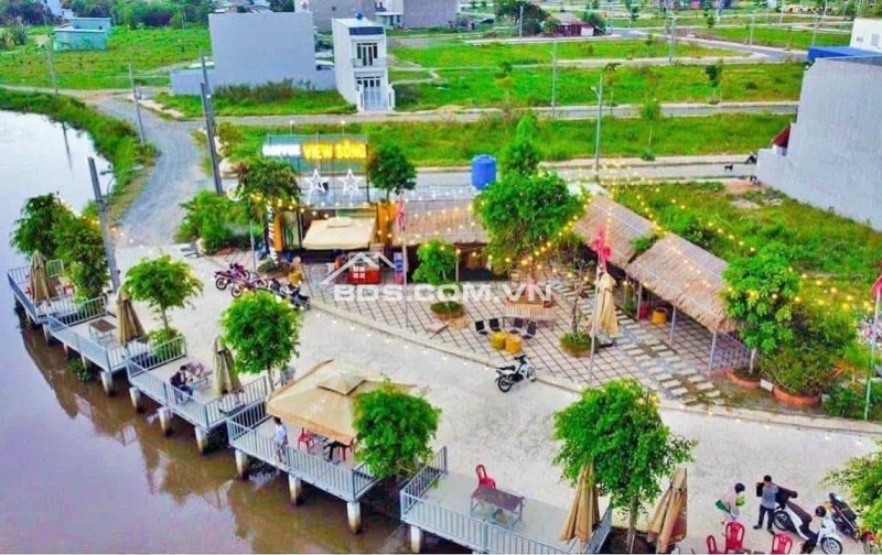 Đất thổ cư 115m2 ngay chợ và KCN Long Cang, sổ riêng chính chủ