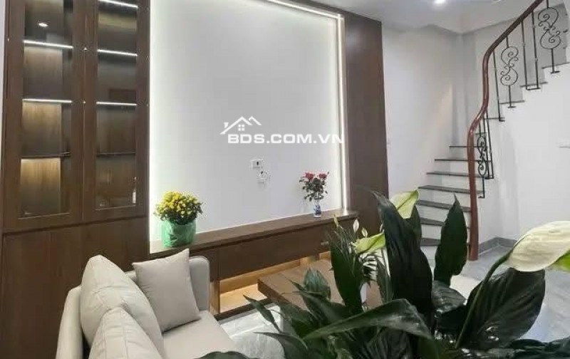 NHÀ MỚI ĐẸP LONG LANH - DÂN CƯ YÊN TĨNH-PHỐ LỤA THÔNG THOÁNG