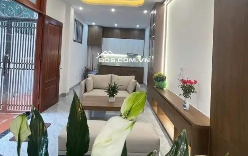 NHÀ MỚI ĐẸP LONG LANH - DÂN CƯ YÊN TĨNH-PHỐ LỤA THÔNG THOÁNG