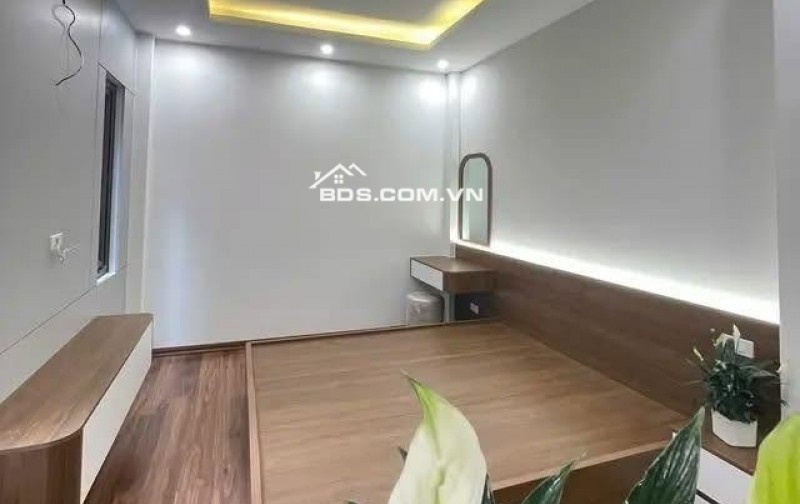 NHÀ MỚI ĐẸP LONG LANH - DÂN CƯ YÊN TĨNH-PHỐ LỤA THÔNG THOÁNG