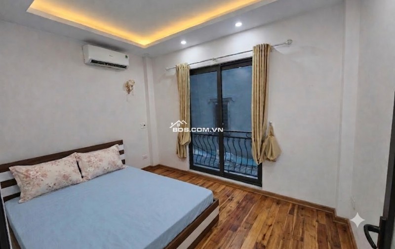 CỰC SỐC-NHÀ 4 TẦNG, 36M²/SÀN–4 PHÒNG NGỦ-Ô TÔ ĐỖ CỔNG-GIÁ CHỈ 5.X-SÀI ĐỒNG–KHÔNG QH