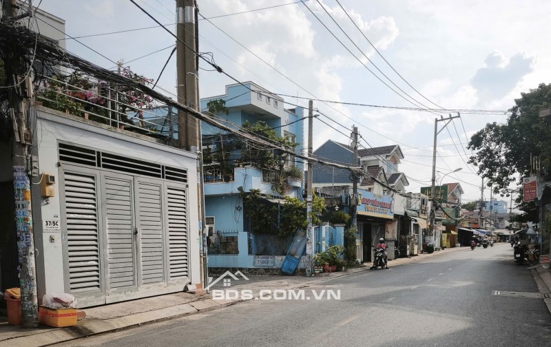 Bán 2 căn đôi Mặt Tiền Nguyễn Thị Hai 203m², Trung Tâm Hóc Môn