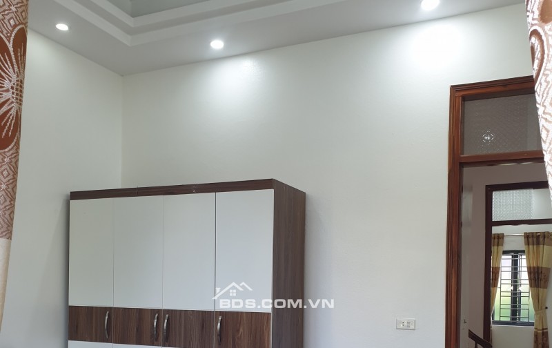 BÁN NHÀ ĐẸP 2.28 TỶ 3 TẦNG 52M2 ( ĐÔNG BẮC ) NGÕ TRẦN THÁI TÔNG