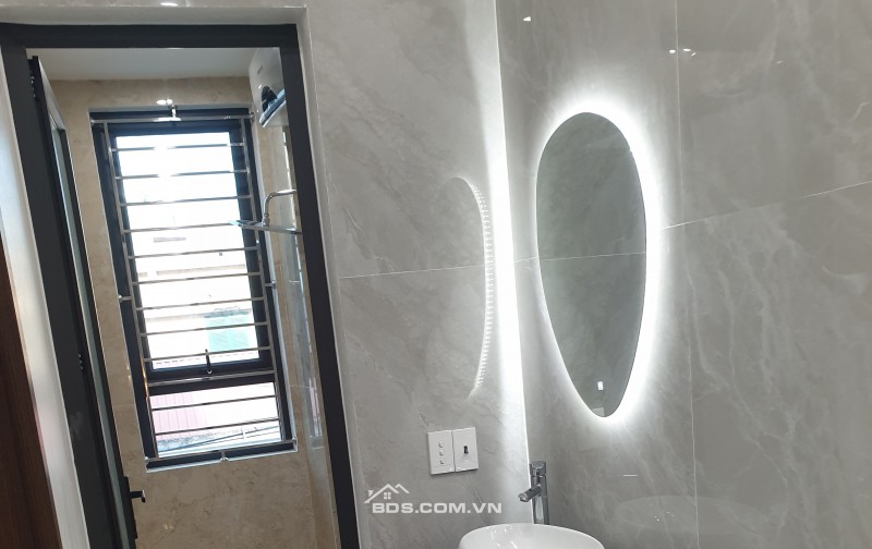 BÁN NHÀ ĐẸP 3.2 TỶ 3 TẦNG 46M2 Ô TÔ CHẠY THÔNG NGÕ TRẦN BÍCH SAN
