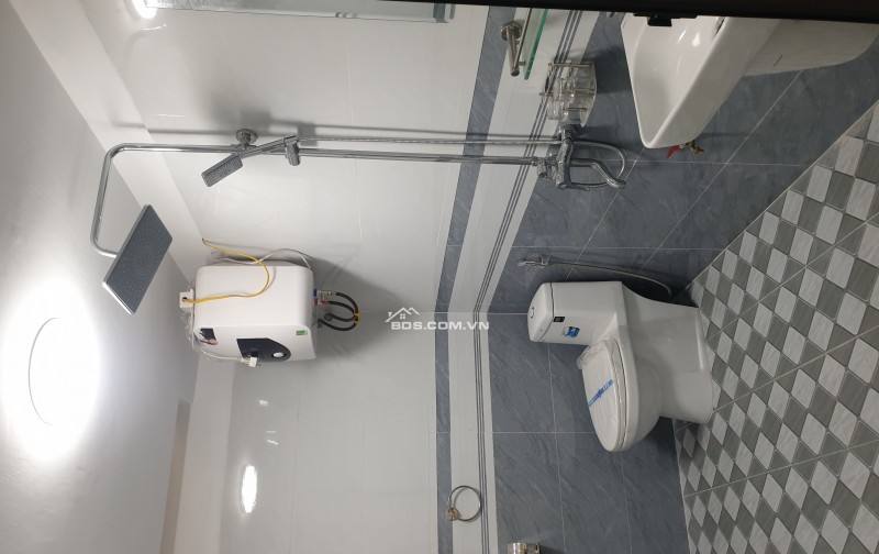 BÁN NHÀ ĐẸP 2.35 TỶ 3 TẦNG 42M2 NGÕ CỰC RỘNG TRẦN HUY LIỆU