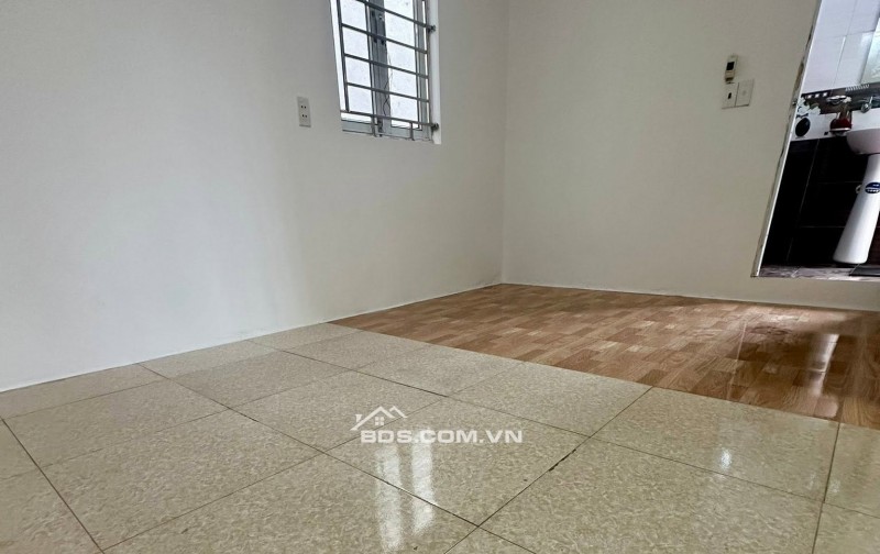 BÁN NHÀ ĐẸP 1.39 TỶ 2.5 TẦNG 33M2 ( ĐÔNG BẮC ) NGÕ NGUYỄN TRÃI