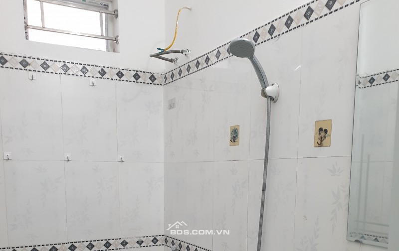BÁN NHÀ ĐẸP GIÁ RẺ 1.55 TỶ 2.5 TẦNG 38M2 ( TÂY NAM ) NGÕ VĂN CAO