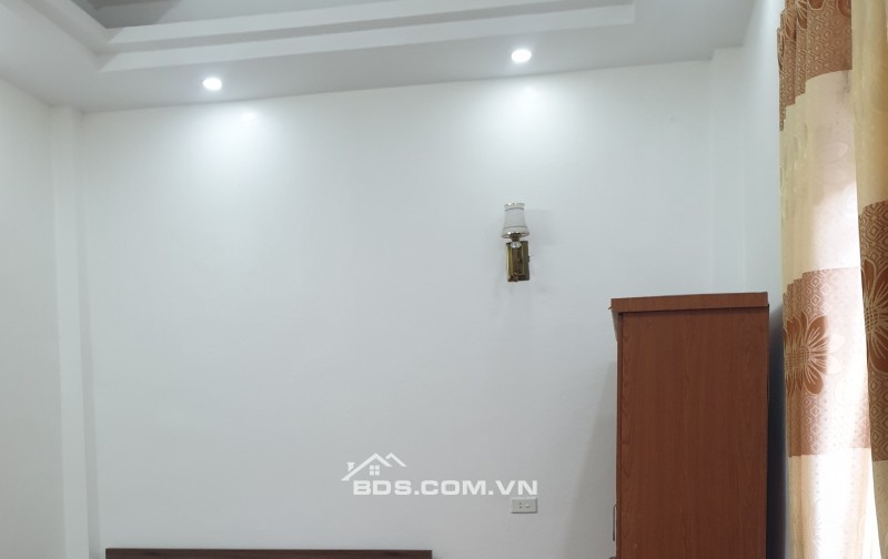BÁN NHÀ ĐẸP 2.28 TỶ 3 TẦNG 52M2 ( ĐÔNG BẮC ) NGÕ TRẦN THÁI TÔNG
