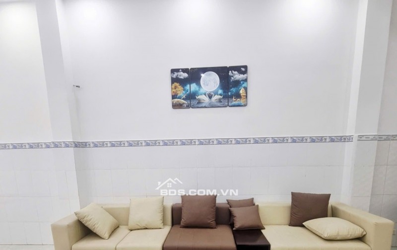 MẶT TIỀN KINH DOANH NHÁNH LÂM THỊ HỐ - 80m2 - 3 TẦNG - HÀNG XÓM VỚI HIỆP THÀNH CITY - ĐỦ TIỆN ÍCH KHÔNG THIẾU CHI - 6.6 TỶ TL