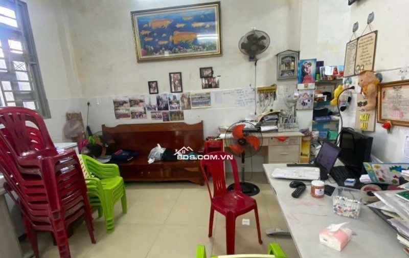 Bán đất 134m2 ( 50m2 là thổ cư )  tặng nhà cấp 4 ngay HTP Nhà Bè