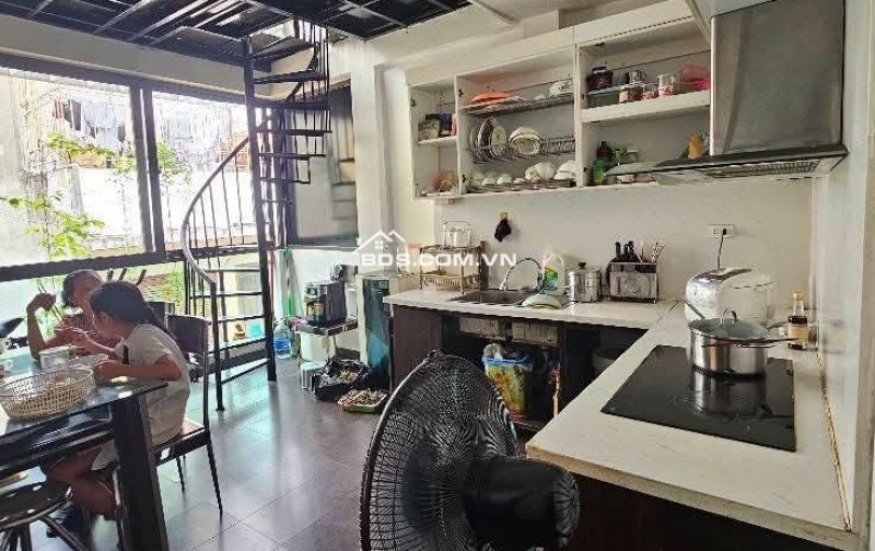 Bán Nhà Ô TÔ Nguyễn Chí Thanh, Đống Đa 40m, 6 tầng, mt 4m, giá 20.5 tỷ.