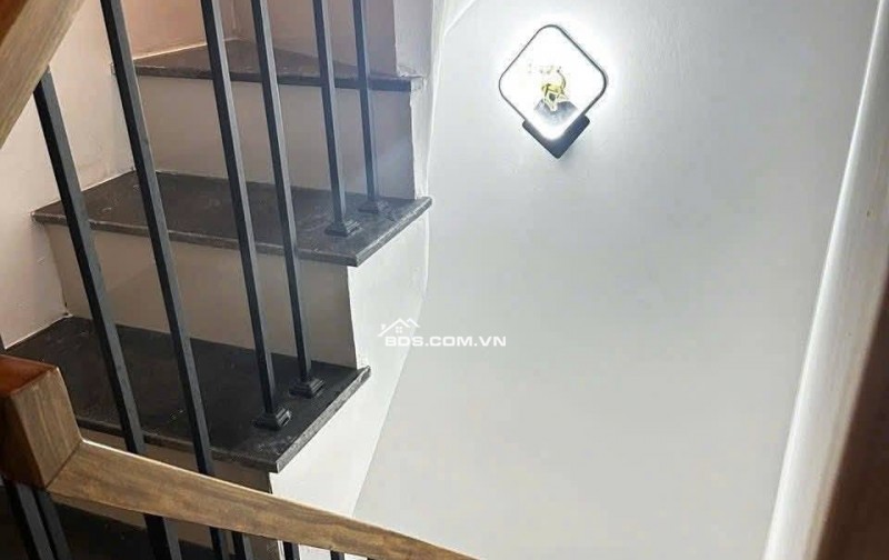 Bán Nhà Dòng Tiền Minh Khai, Hoàng Mai 58/62m, 7 tầng, mt 5m, giá 18.85 tỷ.
