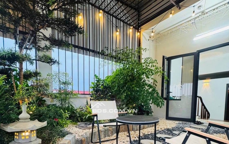 Nhà thật - Phố trạm, Long Biên  6.3 tỷ 30M - Nhà mới sổ đỏ