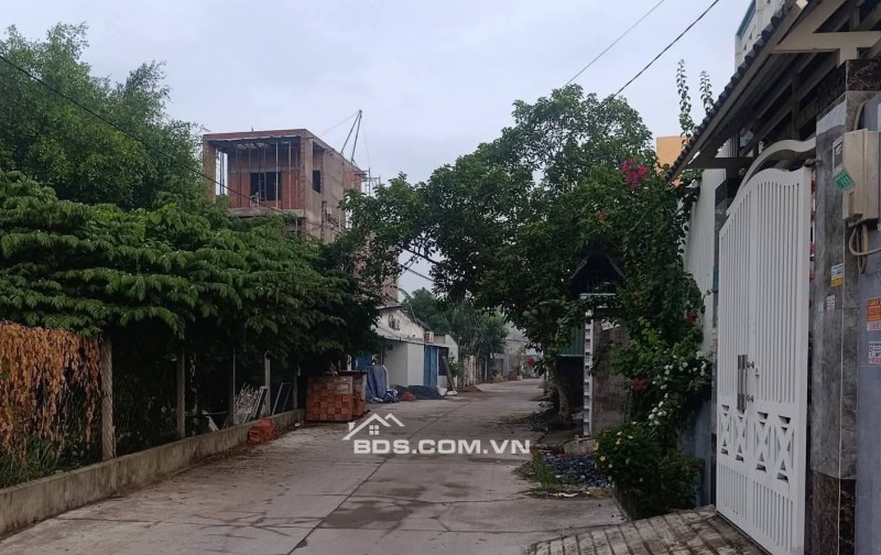 ĐẤT ĐẸP GIÁ RẺ HẺM THÔNG CÒN SÓT LẠI GẦN CHỢ HÓC MÔN