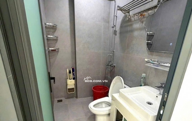  BÁN NHÀ ĐẸP - LÂM VĂN BỀN -  TRUNG TÂM QUẬN 7 - FULL NỘI THẤT .