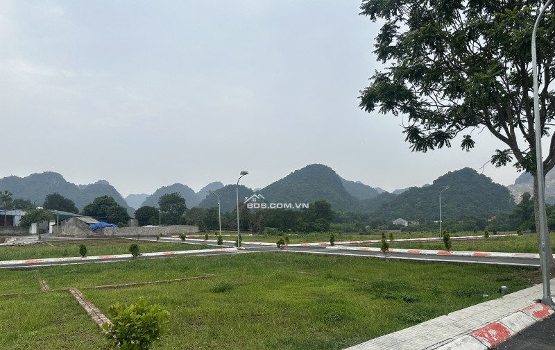  HƠN 500 TRIỆU - FULL THỔ CƯ, CÁCH ĐƯỜNG HCM 300M, GẦN UTOPIA TẠI PHÚ THÀNH, LẠC THUỶ