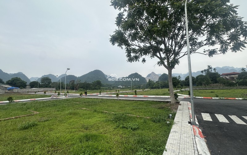  HƠN 500 TRIỆU - FULL THỔ CƯ, CÁCH ĐƯỜNG HCM 300M, GẦN UTOPIA TẠI PHÚ THÀNH, LẠC THUỶ
