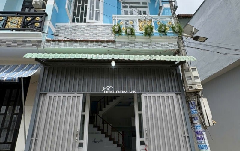 Chú Năm bán nhà 2 tầng Xuân Thới Thượng Hóc Môn đường Nguyễn Văn Bứa