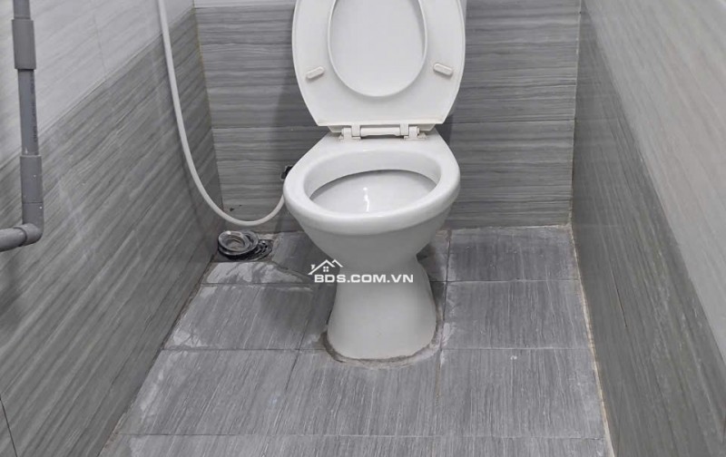 Chú Năm bán nhà 2 tầng Xuân Thới Thượng Hóc Môn đường Nguyễn Văn Bứa