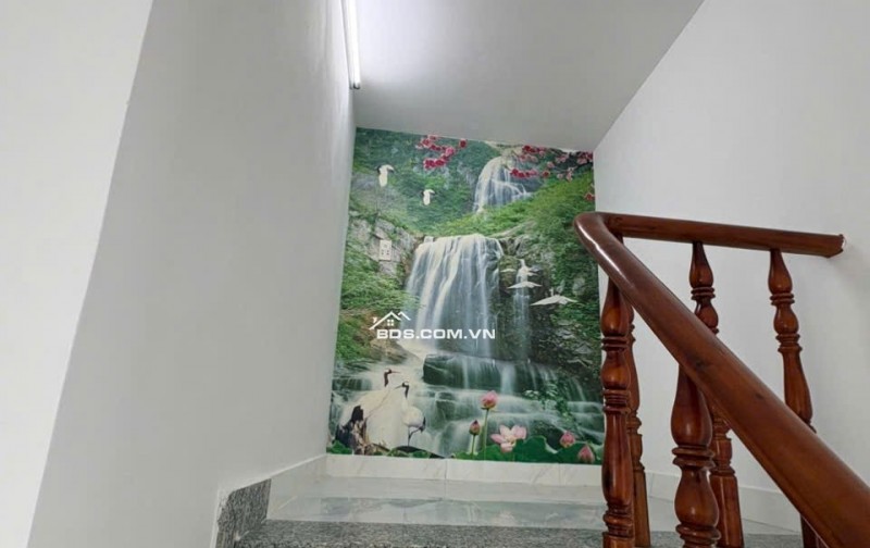 Chú Năm bán nhà 2 tầng Xuân Thới Thượng Hóc Môn đường Nguyễn Văn Bứa