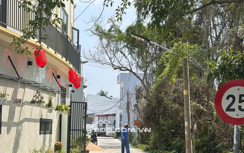 NỀN THỔ CƯ, ĐƯỜNG NHÁNH - TẠ THỊ PHI, P.LONG TUYỀN,Q.BÌNH THỦY, TPCT
