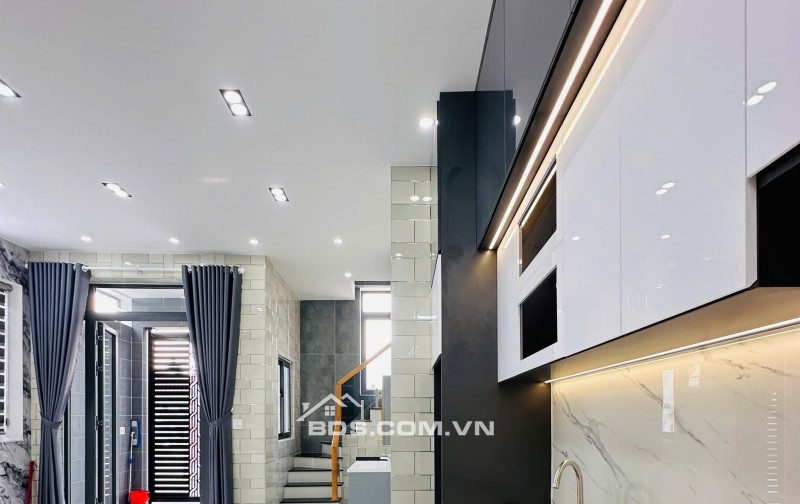 NHÀ TRỆT LẦU, 2PN, H71 CMT8, Q.BÌNH THỦY, TP.CẦN THƠ