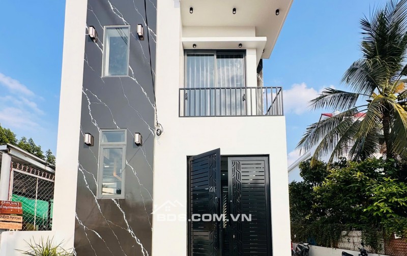 NHÀ TRỆT LẦU, 2PN, H71 CMT8, Q.BÌNH THỦY, TP.CẦN THƠ
