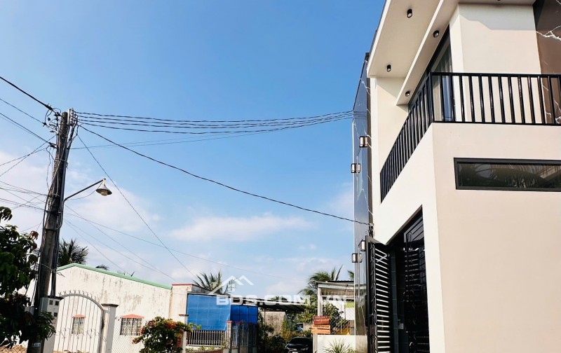NHÀ TRỆT LẦU, 2PN, H71 CMT8, Q.BÌNH THỦY, TP.CẦN THƠ