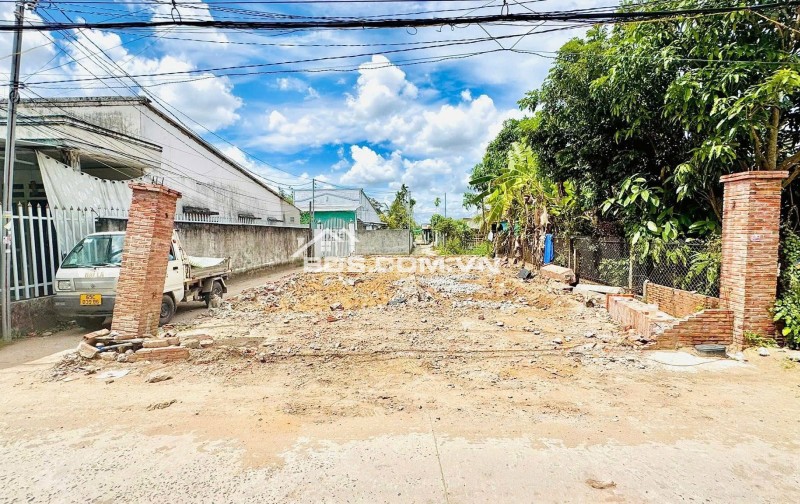 NỀN THỔ CƯ, RẠCH ÔNG DỰA, P.LONG TUYỀN,Q.BÌNH THỦY, TPCT
