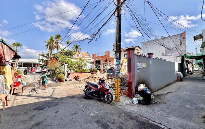 NỀN THỔ CƯ HẺM 506 ĐƯỜNG CMT8, P.BÌNH THỦY, TP.CẦN THƠ
