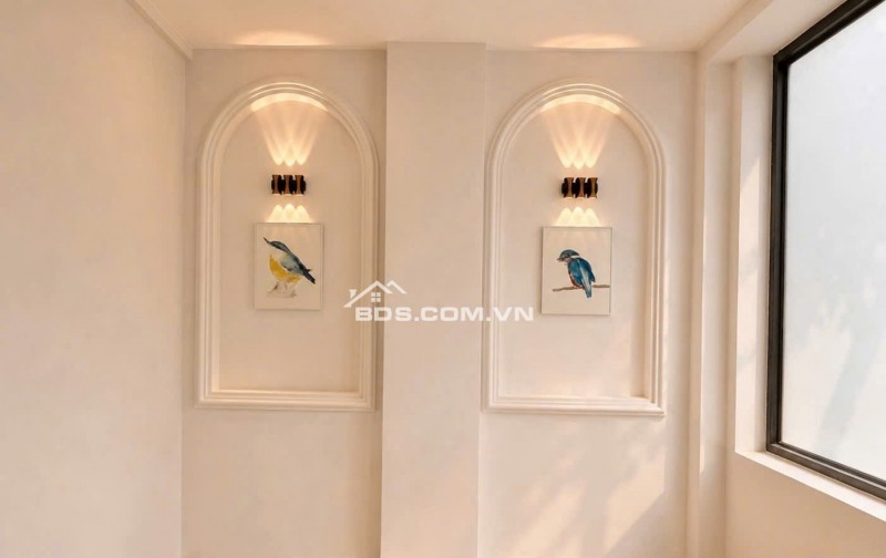 HIẾM! MẶT TIỀN HUỲNH VĂN BÁNH NGAY NGUYỄN VĂN TRỖI – 4 TẦNG ST – CHỈ 11,7 TỶ