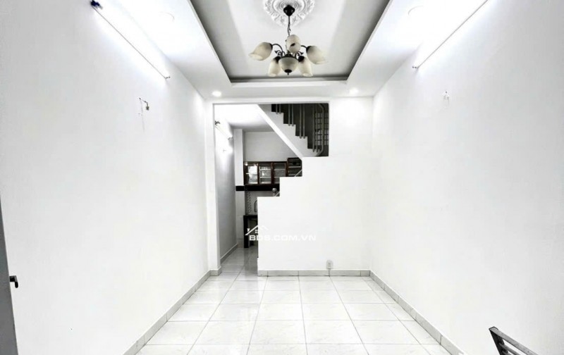 QUẬN 1 – NGUYỄN PHI KHANH – NHÀ NỞ HẬU 2 TẦNG – ĐANG CHO THUÊ 8 TRIỆU/THÁNG – CHỈ 4.5 TỶ 